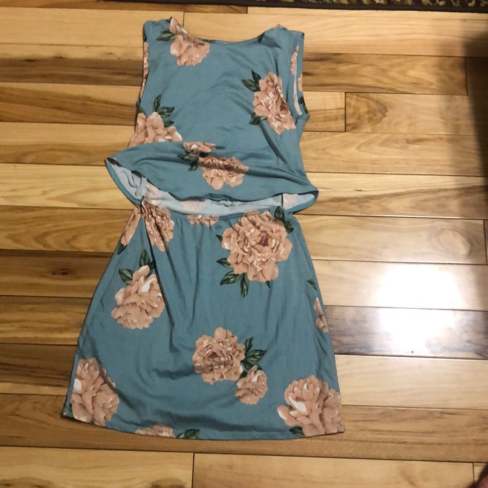Floral dress